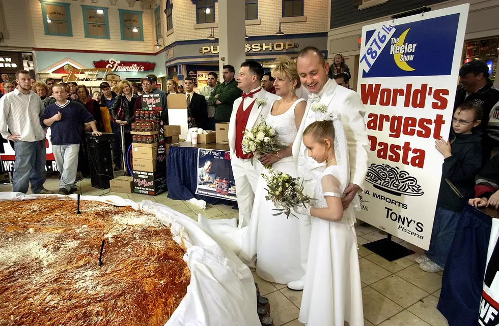 World&#8217;s Largest Pasta, and a Wedding in Utica, NY &#8211; Feb 14, 2004