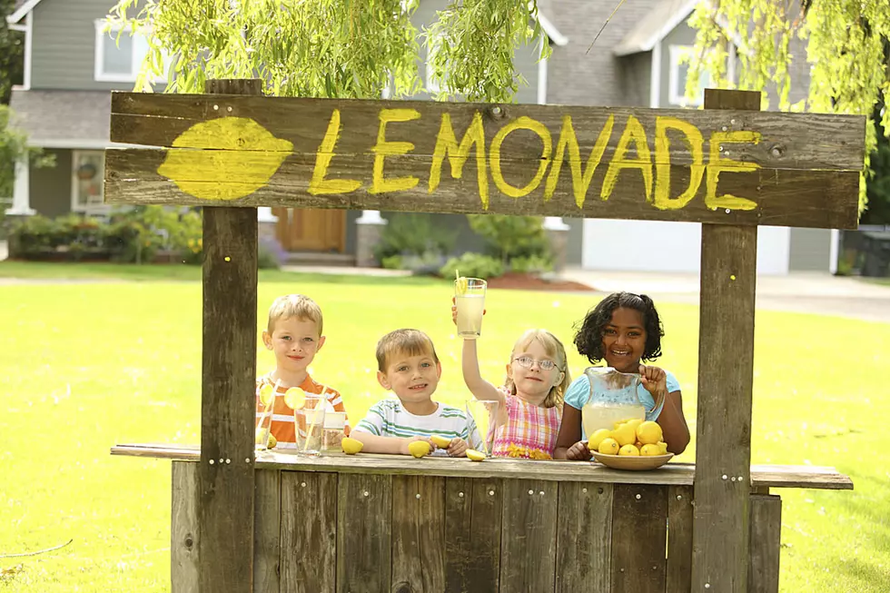 Cops Shut Down Kids’ Lemonade Stand for Ridiculous Reason