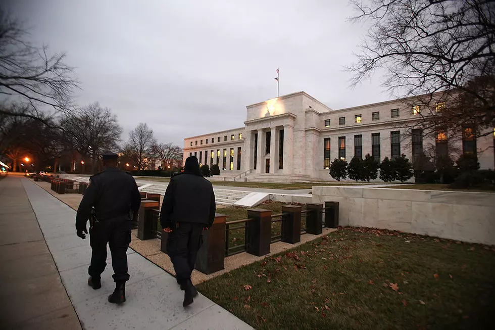 Trump Fed Choice Stephen Moore Withdraws Amid Controversy