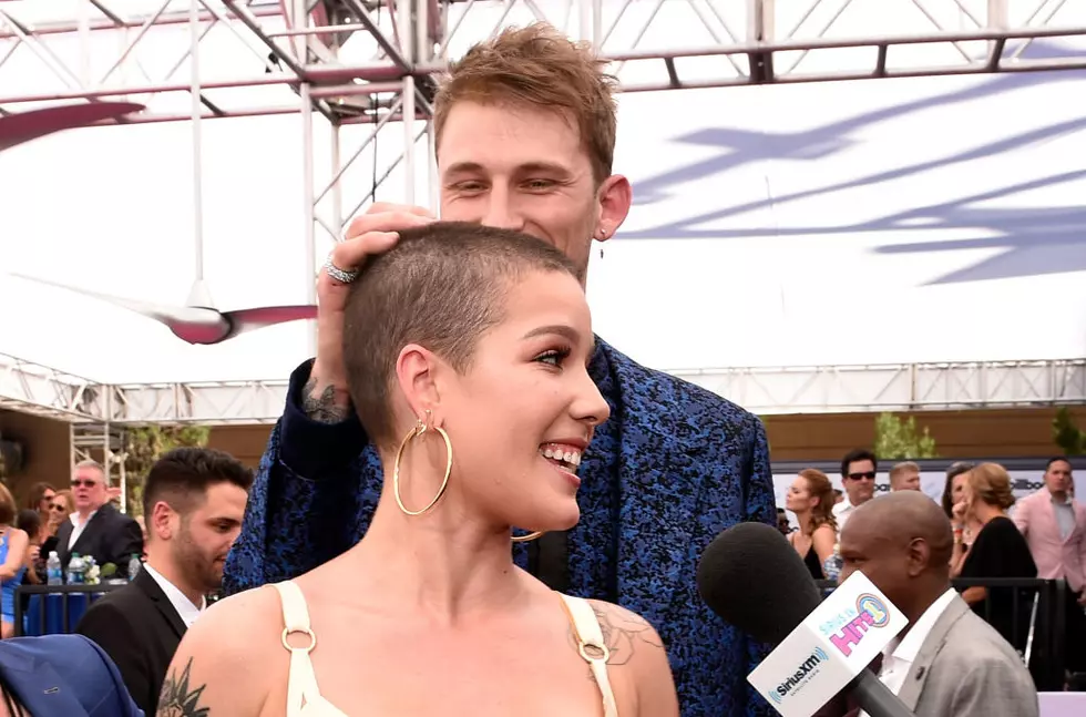 Halsey, Machine Gun Kelly Duet at Super Bowl Music Fest