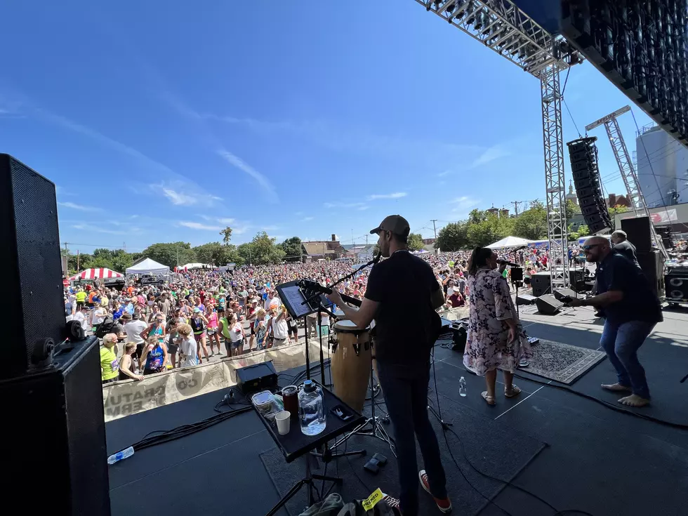 Here’s How You Can Sing Before a Crowd of Thousands in Central New York